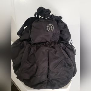 COPY - Lululemon bag